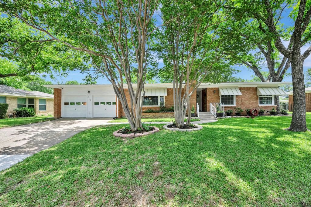 2716 Spruce Park Drive, Richland Hills