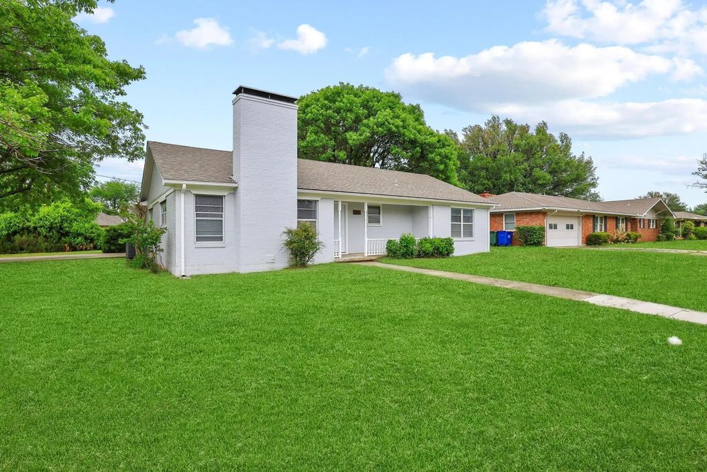 218 Texoma Drive, Whitesboro