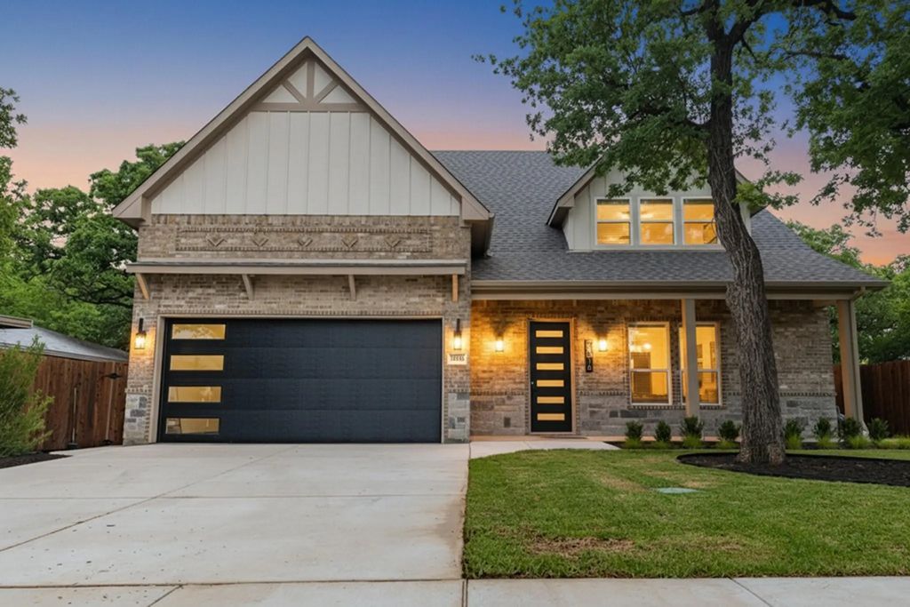 7916 Odell Street, North Richland Hills