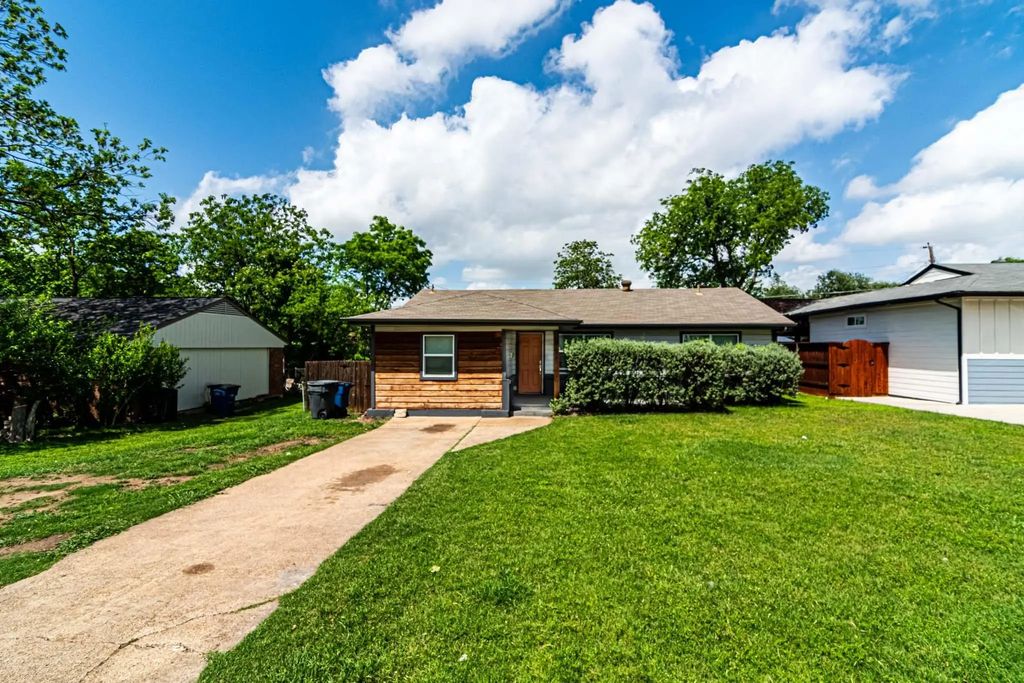 4447 Moler Street, Dallas