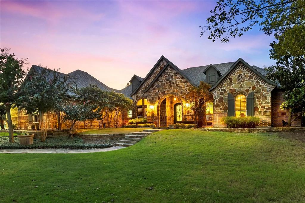 358 Cattlemans Trail, Royse City