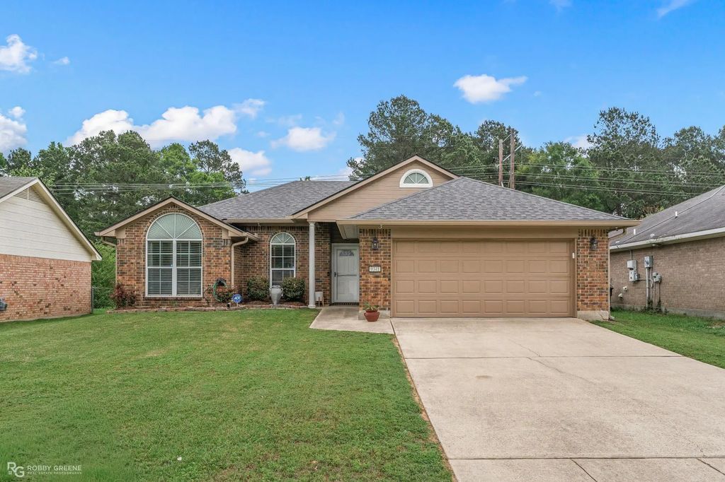 9341 Crooked Creek Drive, Shreveport