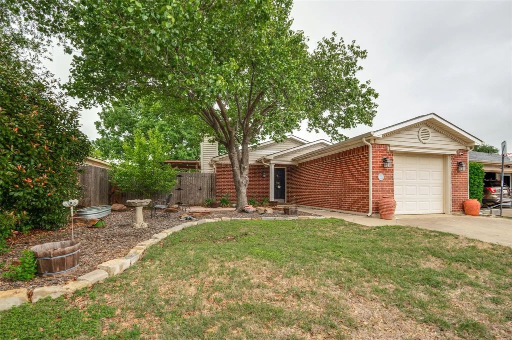 5624 Northfield Drive, Fort Worth
