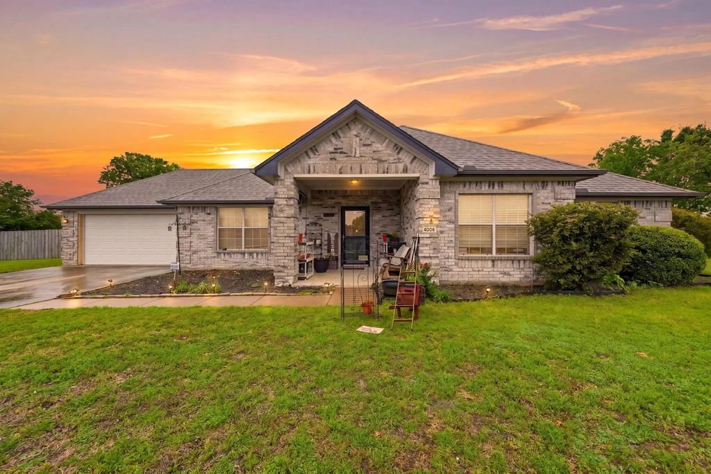 3205 Diamond Way Drive, Rockwall