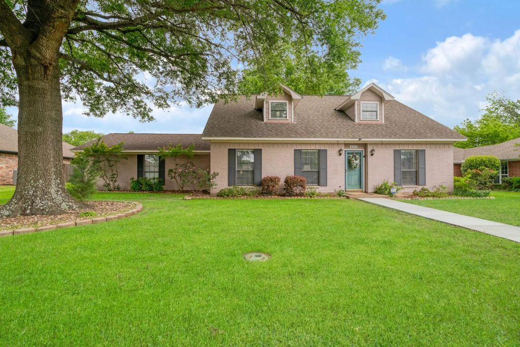 4115 Misty Lane, Paris