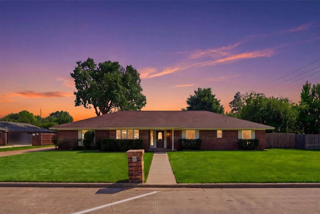 1006 Trophy Club Drive, Trophy Club