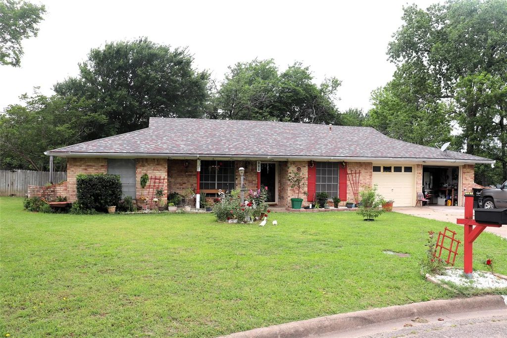 620 Mink Drive, Greenville