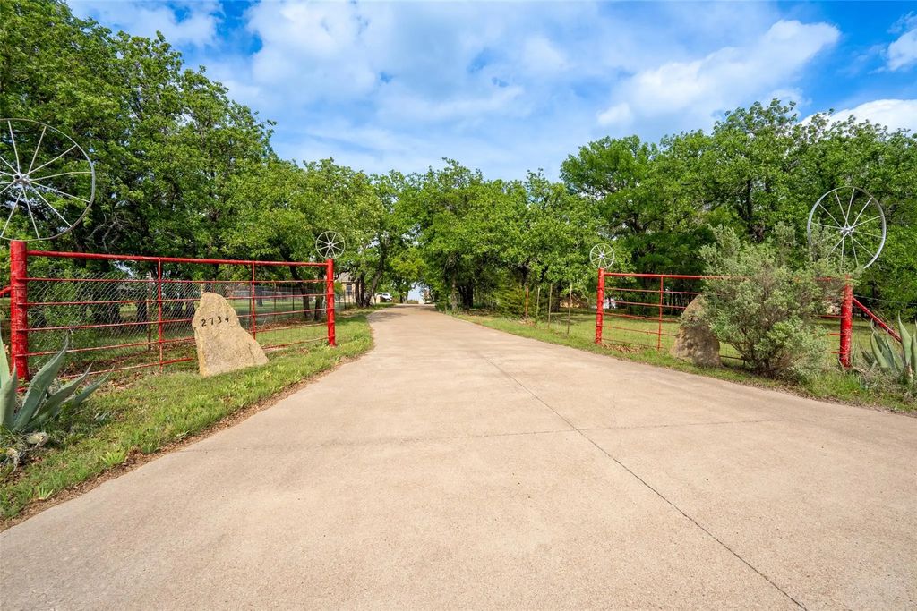 2734 Pear Orchard Road, Granbury