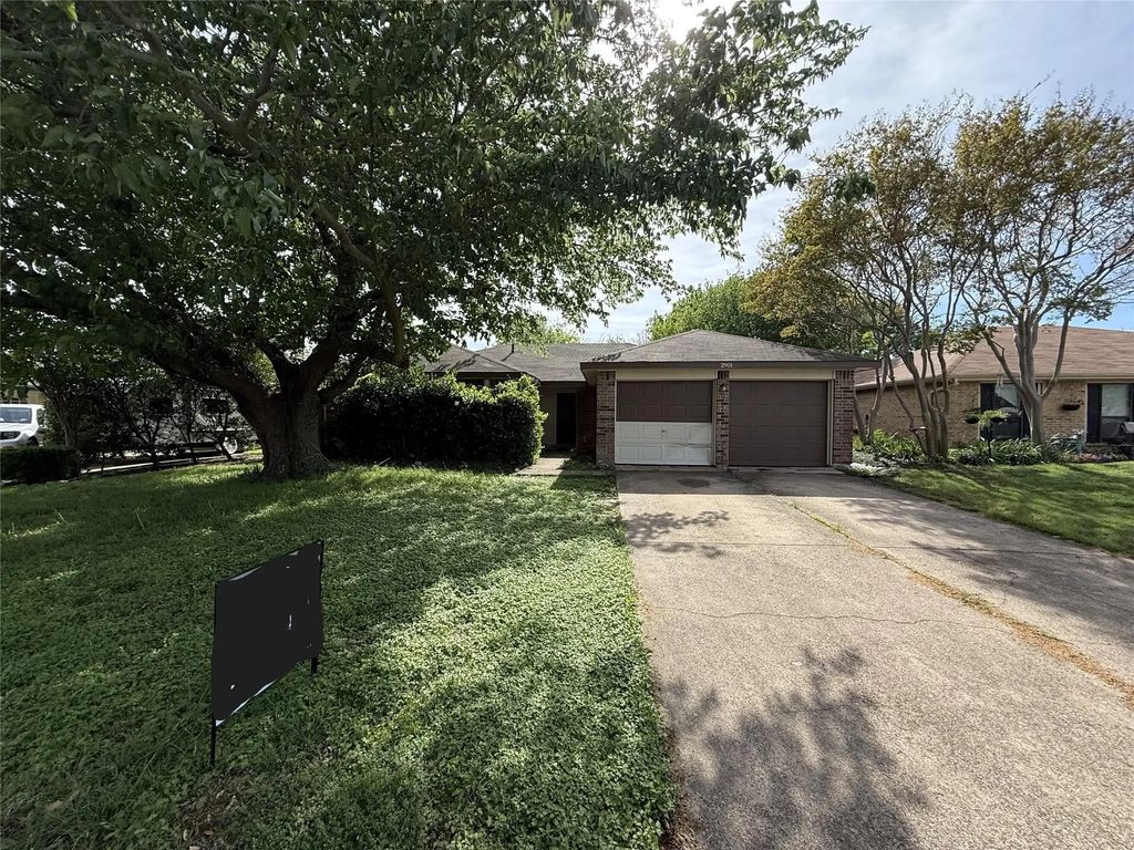 2901 Quail Hollow Drive, Mesquite