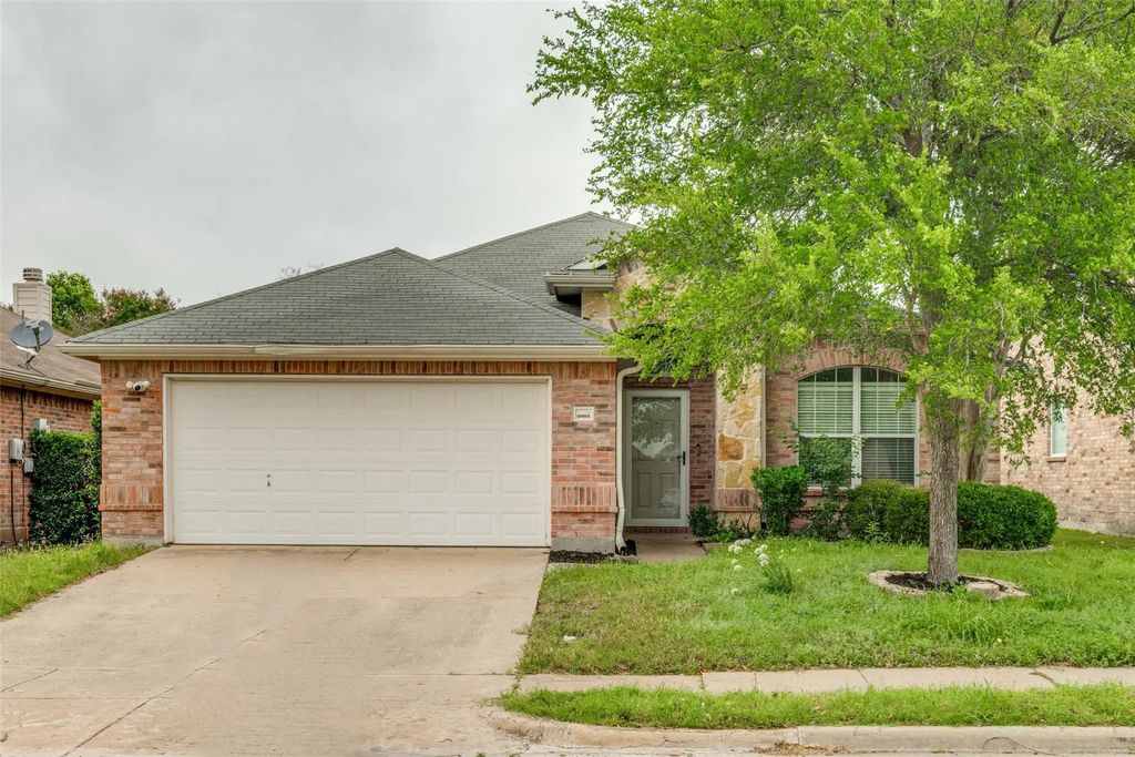 1005 Comfort Drive, Forney