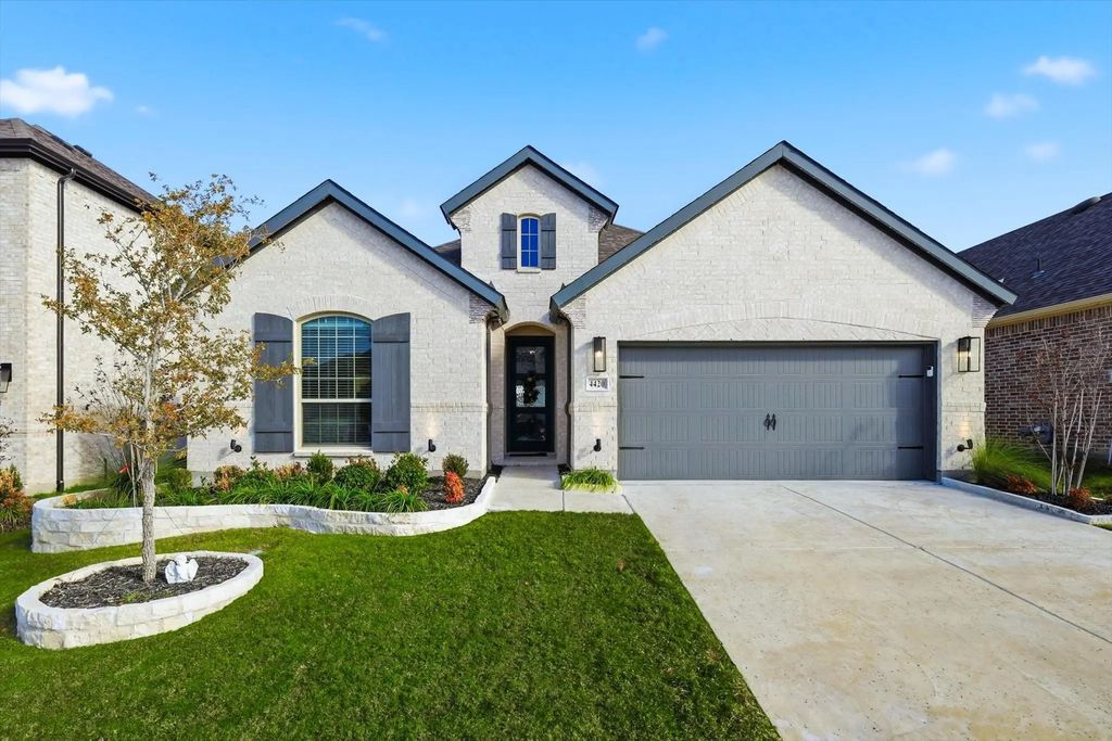 4420 Minnow Cove Road, Oak Point