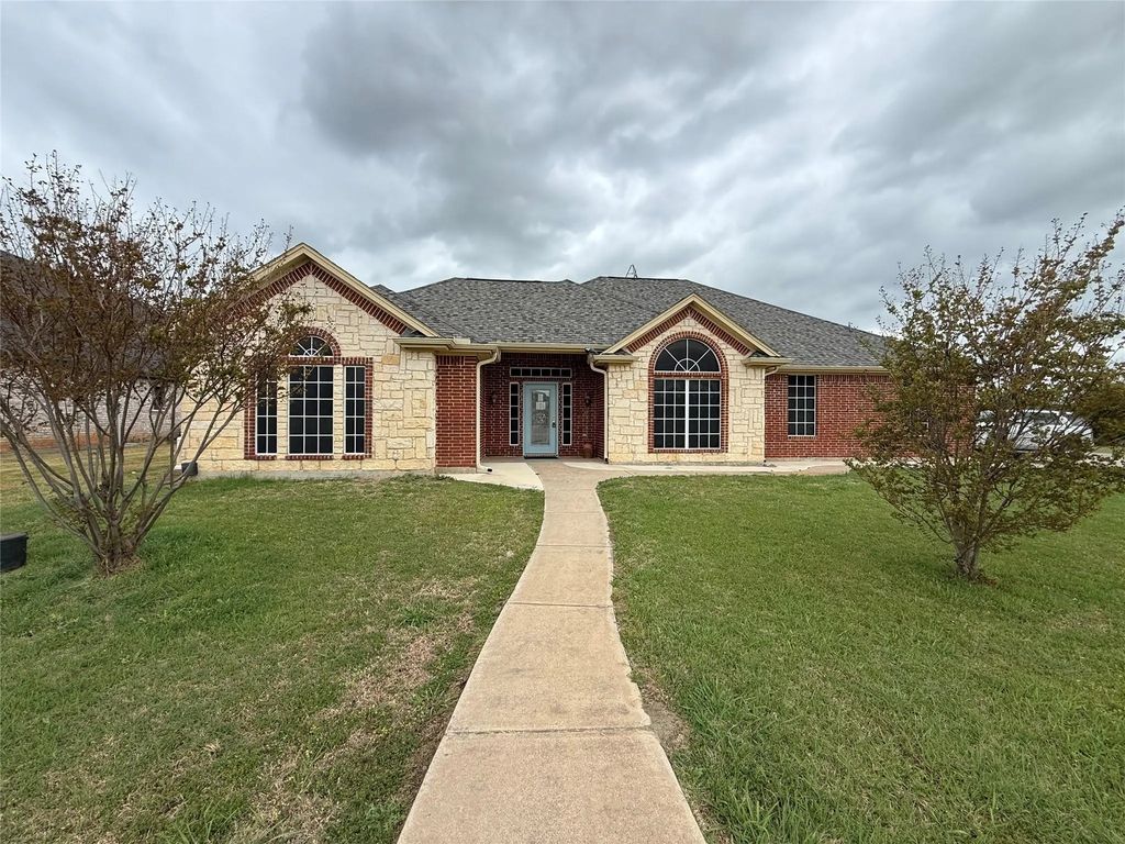 543 Islet Drive, Runaway Bay
