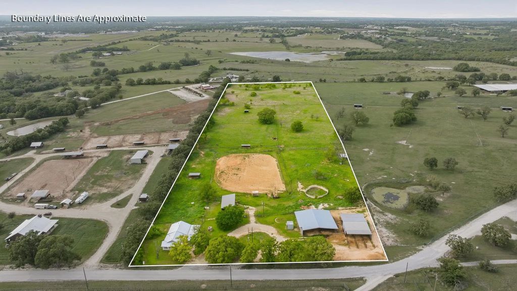 305 County Road 483, Stephenville