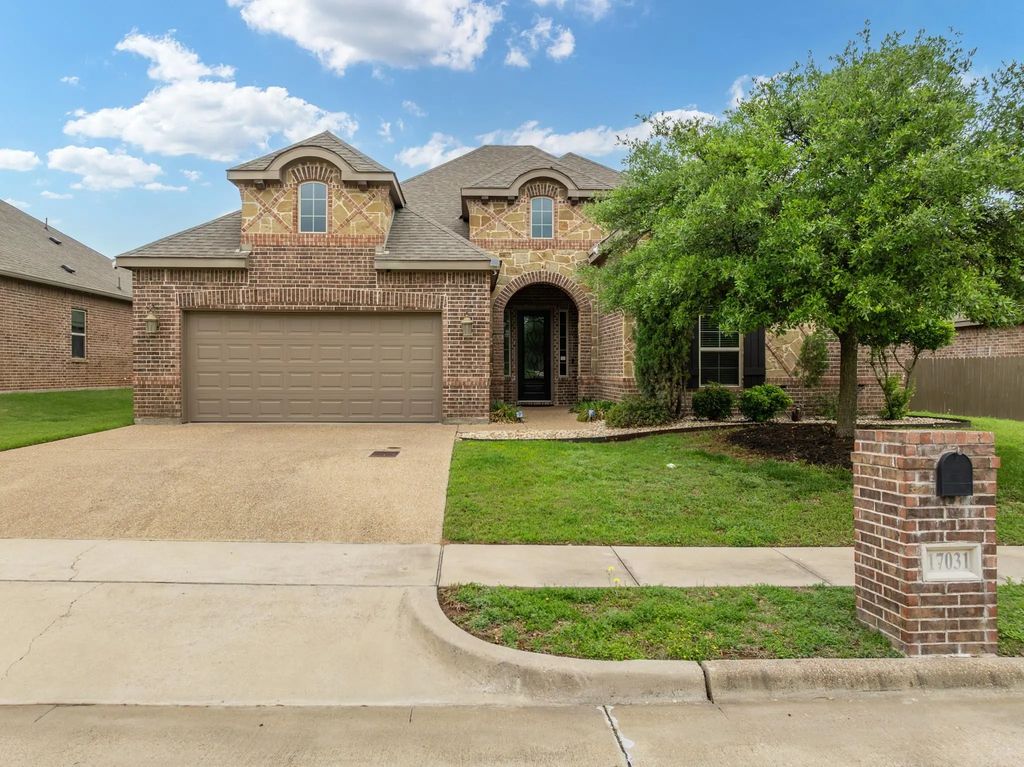 17031 Stonebriar Road, Woodway