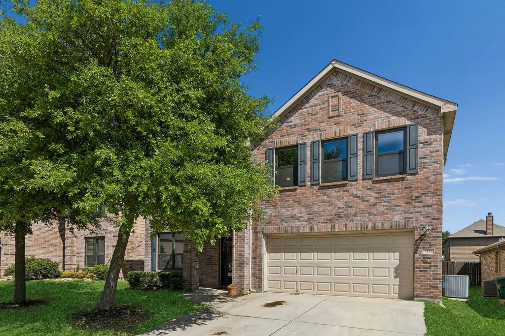 1441 Amazon Drive, Fort Worth