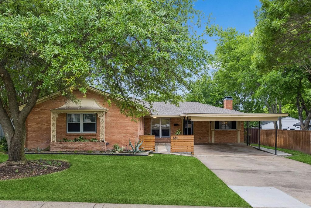 8811 Rolling Rock Lane, Dallas