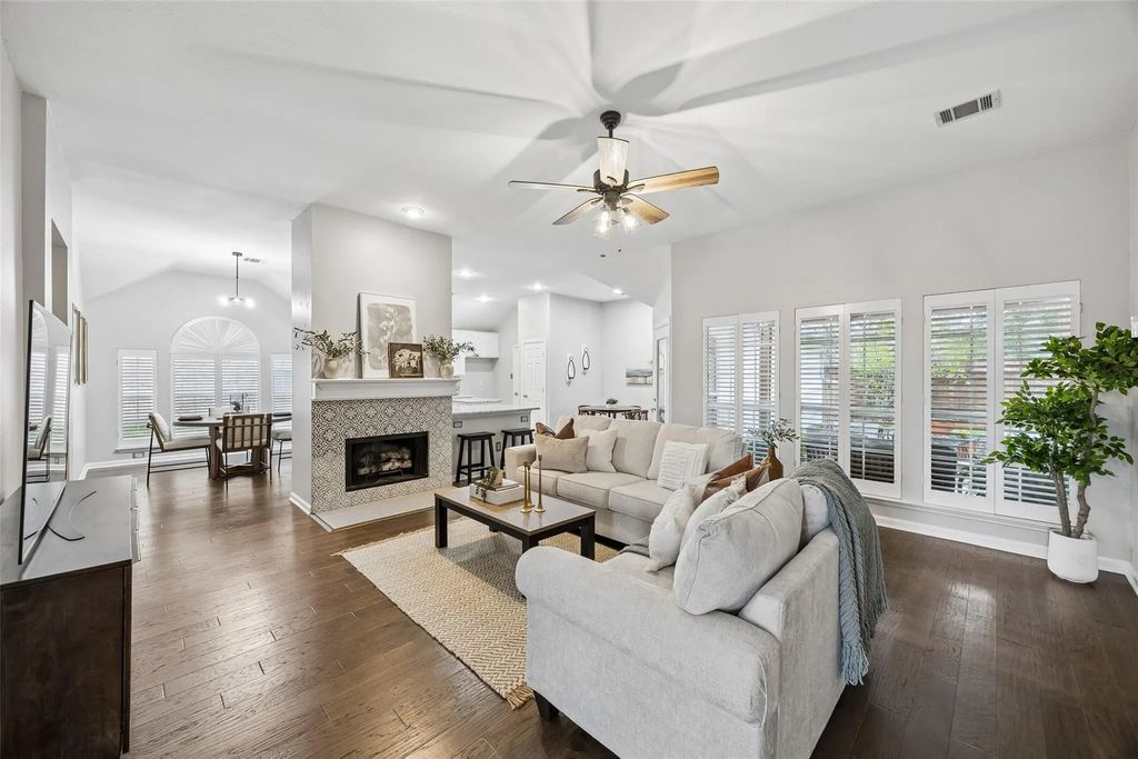 743 Lauren Way, Allen