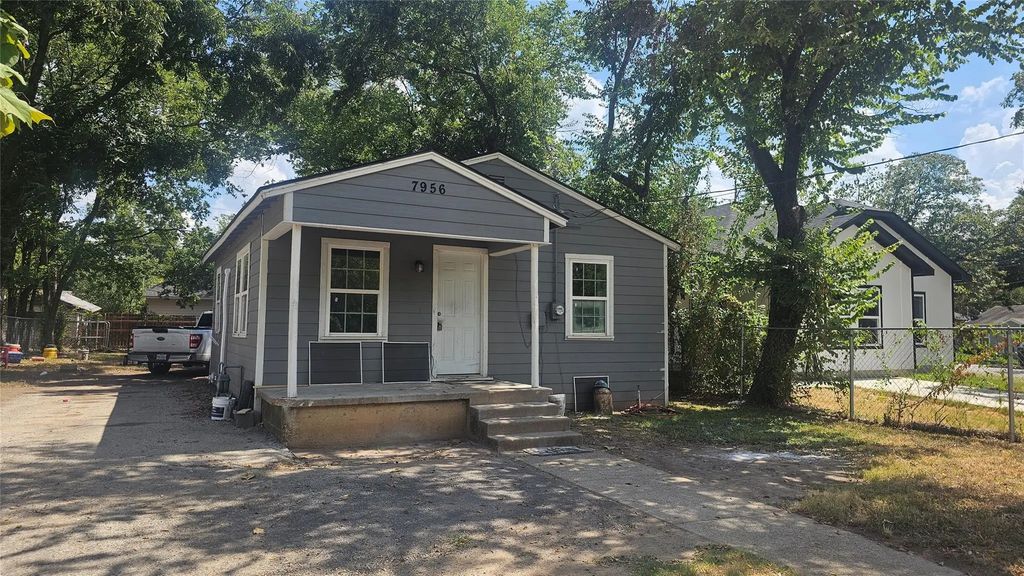 7956 Hull Avenue, Dallas