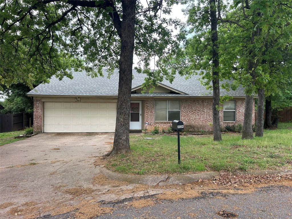 4604 Elm Branch Drive, Arlington