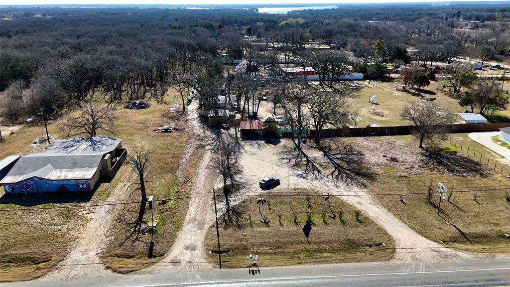 245 W State Highway 276, West Tawakoni