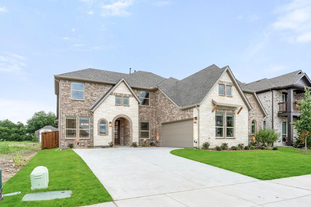 2906 Wild River Road, Melissa
