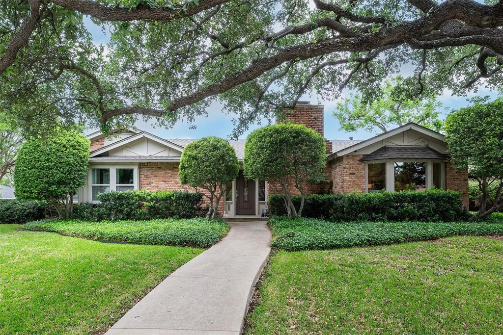 10107 Cromwell Drive, Dallas
