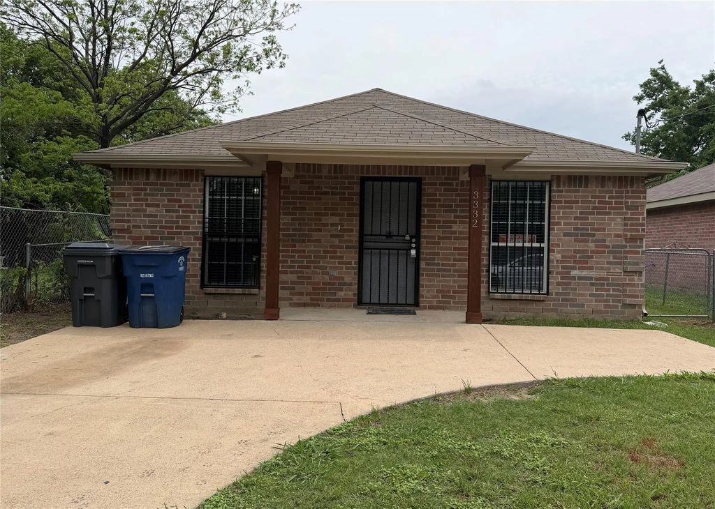 3332 Navaro Street, Dallas