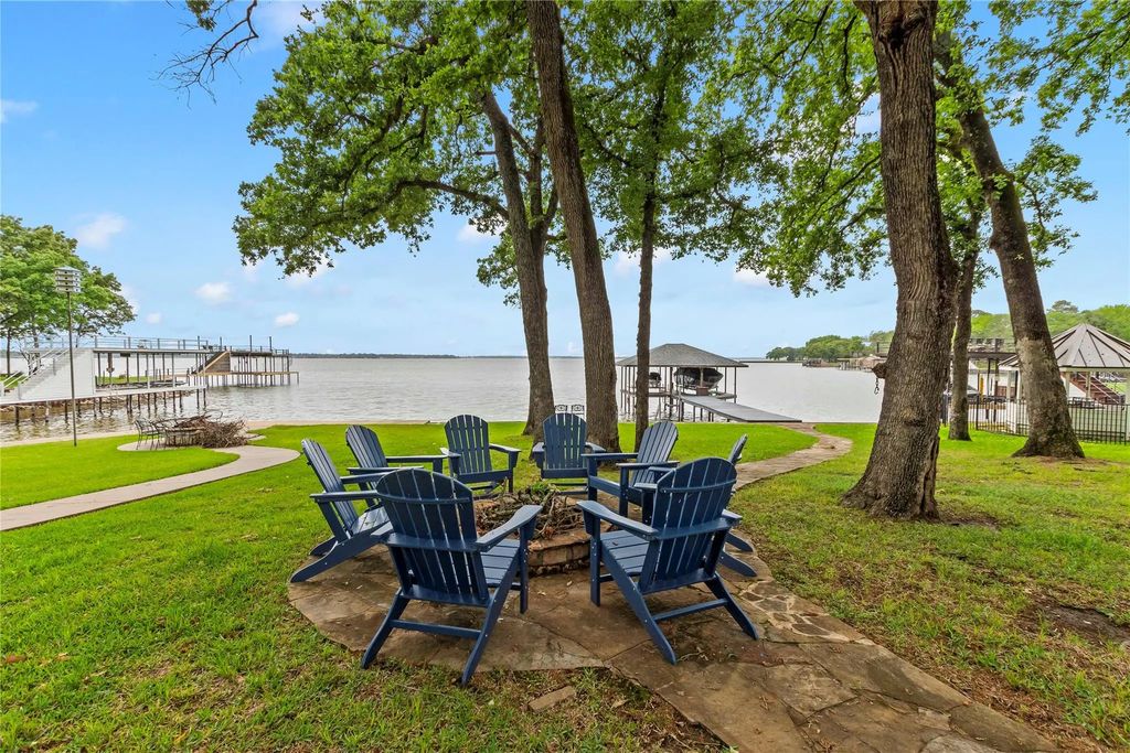 158 Deer Island Road, Mabank