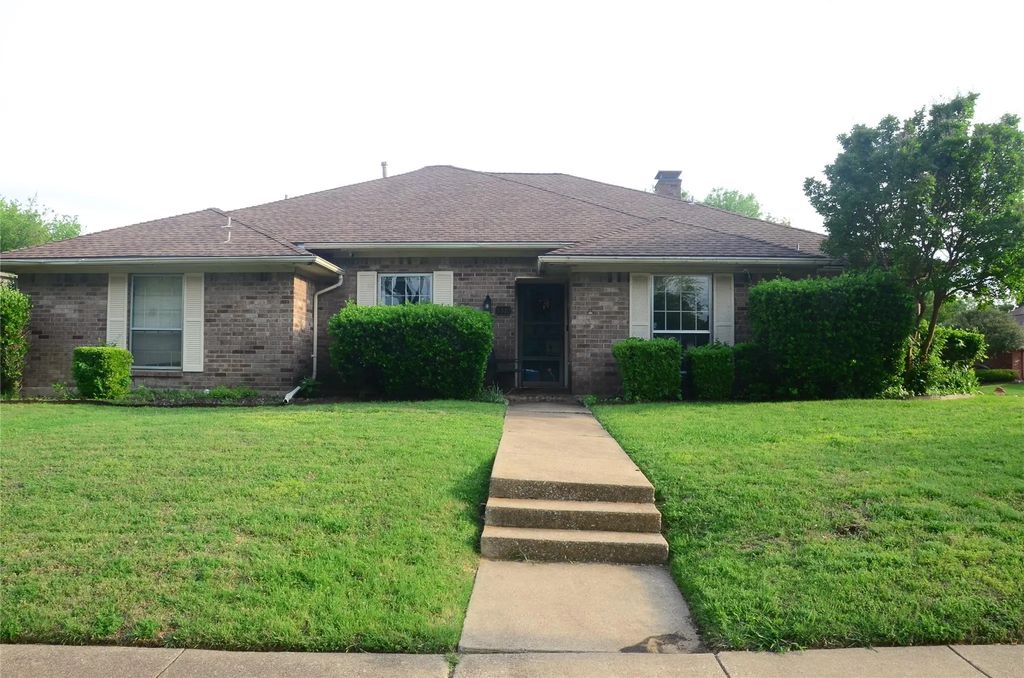 2312 Cliffside Drive, Plano