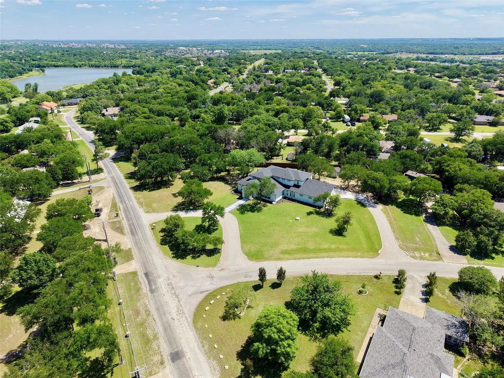 428 Squaw Creek Road, Willow Park