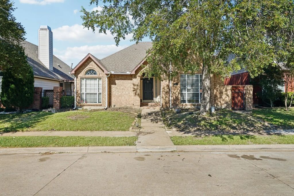 401 Dakota Trail, Irving