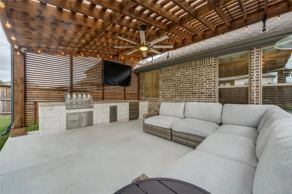 5405 High Pointe Drive, Haltom City