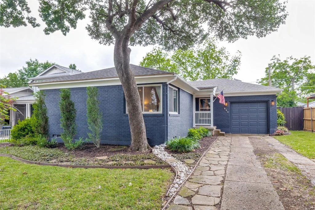 559 Aqua Drive, Dallas