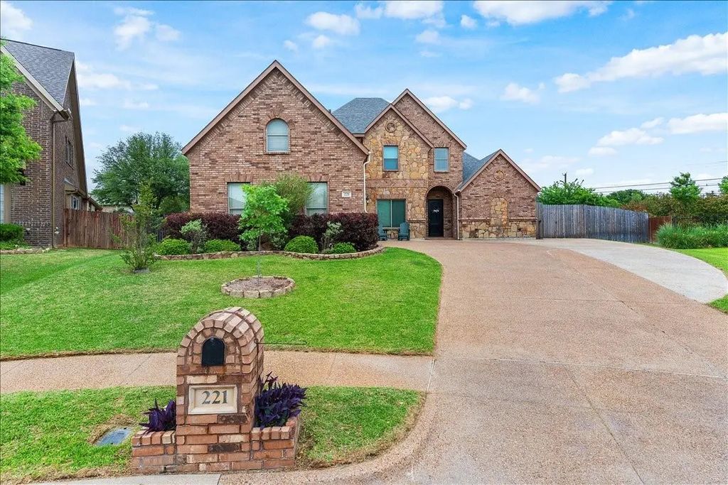 221 Adventus Court, Mansfield