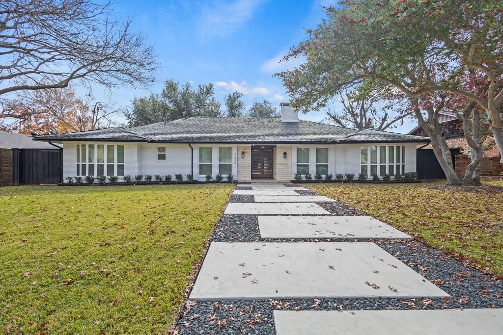 7938 Hillfawn Circle, Dallas