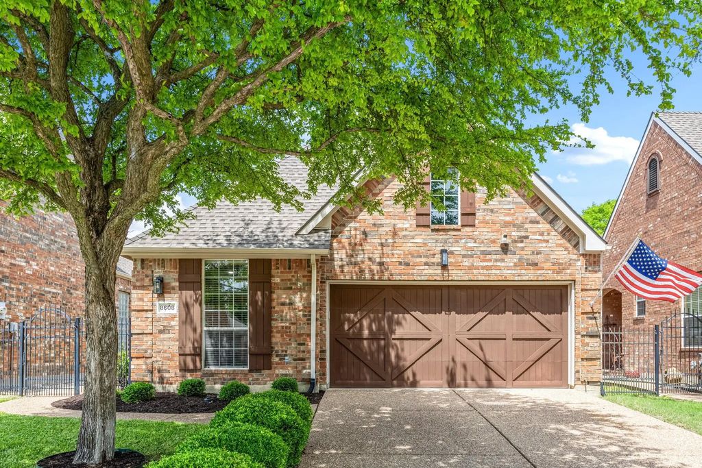 8608 Stone Hollow Drive, McKinney