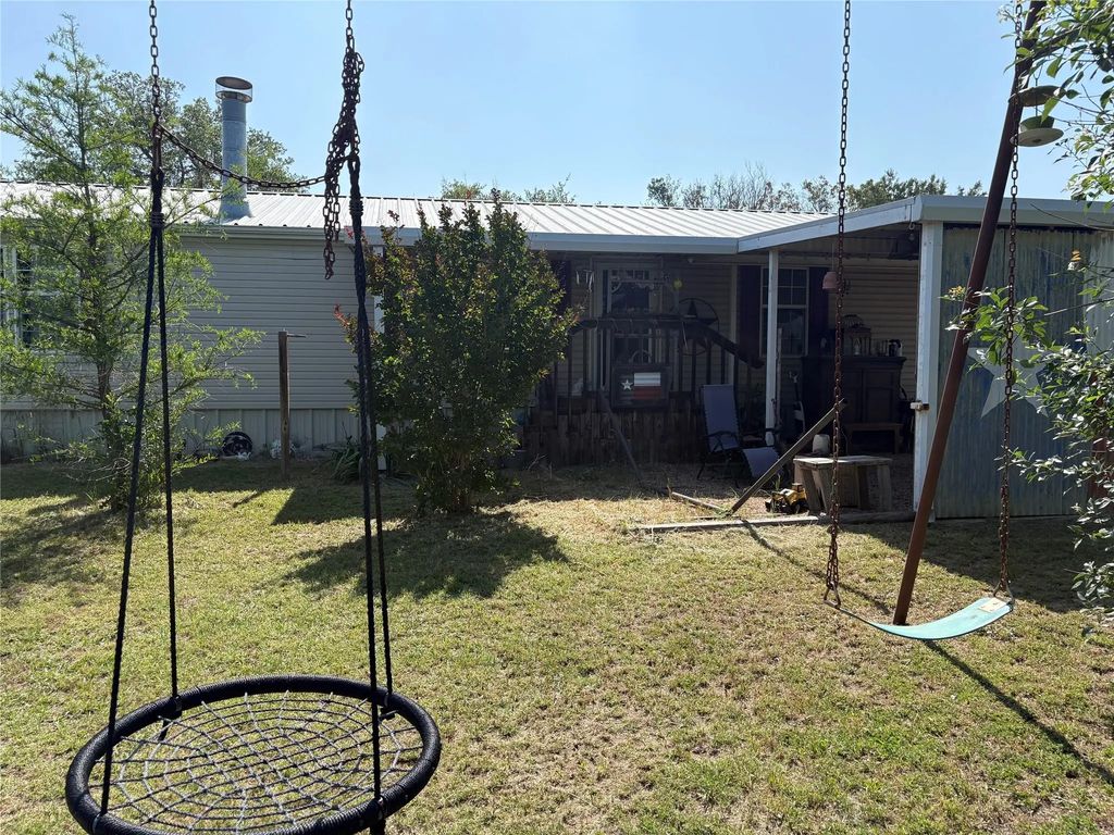 778 County Road 488, Stephenville