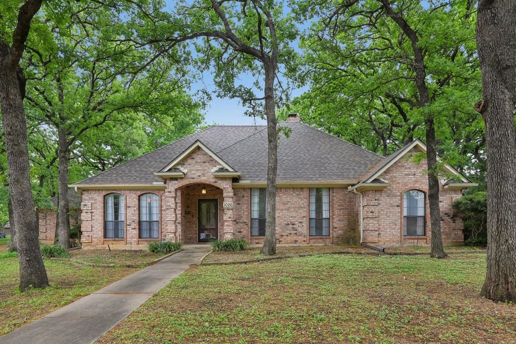 1026 Wood Hollow Lane, Burleson