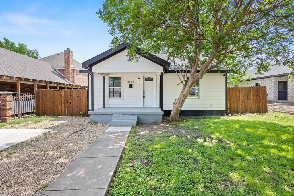 2634 Seevers Avenue, Dallas