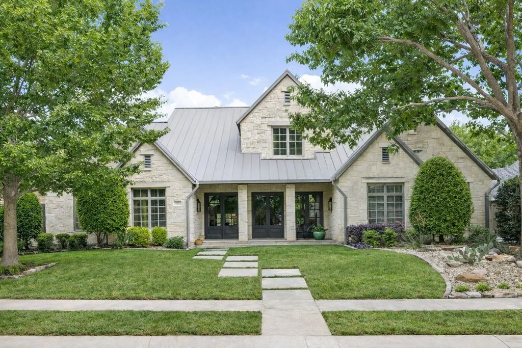 750 Armstrong Boulevard, Coppell