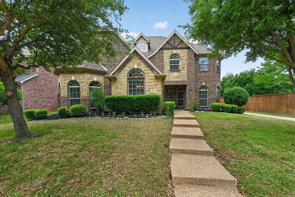 1955 Sandy Creek Drive, Frisco