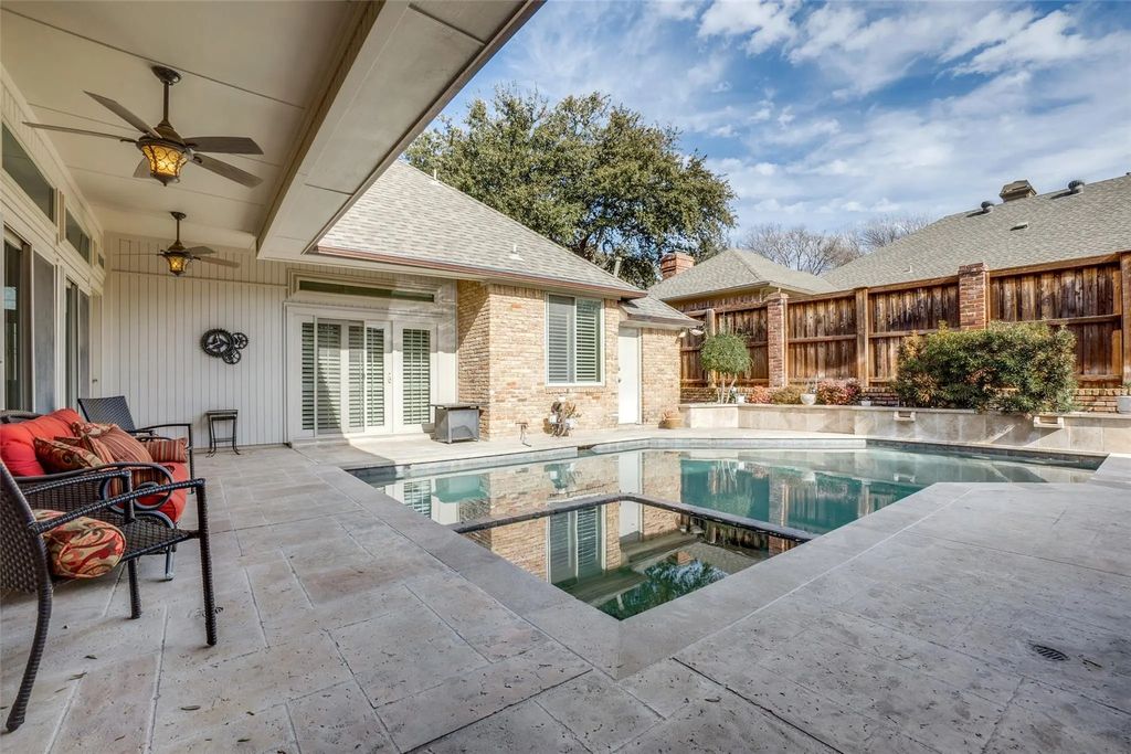 5604 Covehaven Drive, Dallas