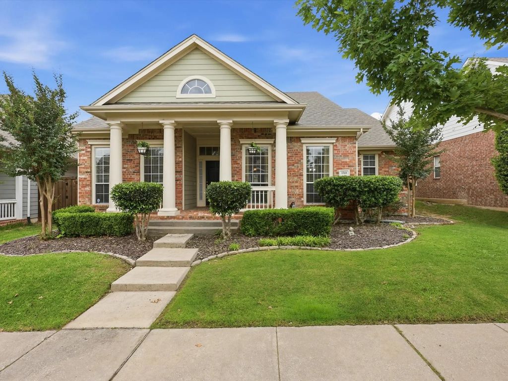 1740 Ivy Lane, Carrollton