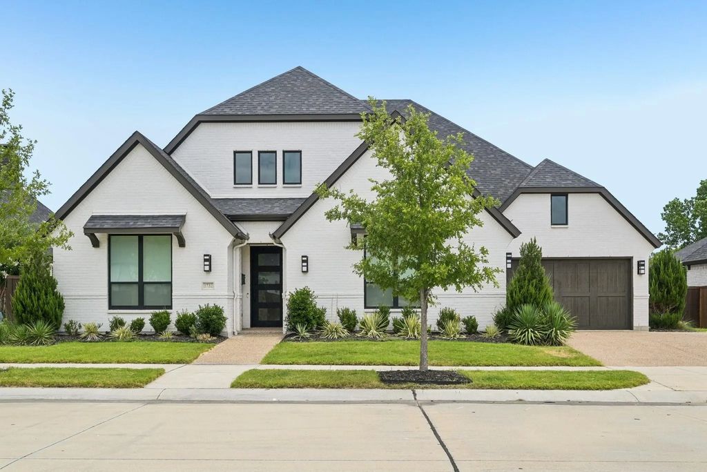 1732 Dame Lori Lane, Carrollton