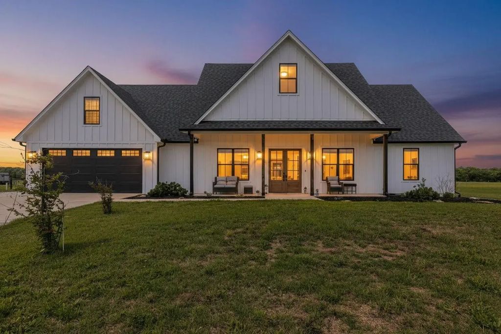 289 E Bell Road, Waco