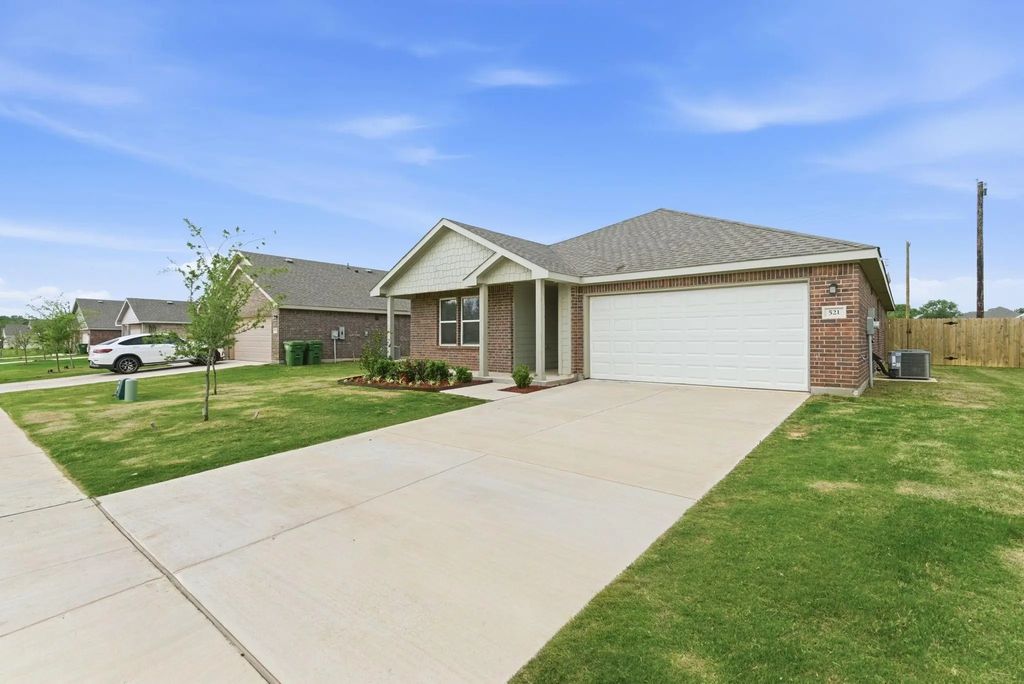 521 Jameson Street, Springtown