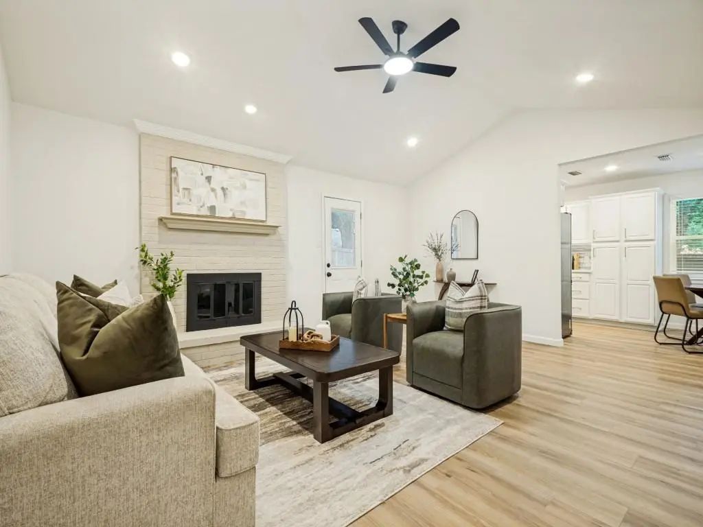 2105 Sagebrush Trail, Grapevine