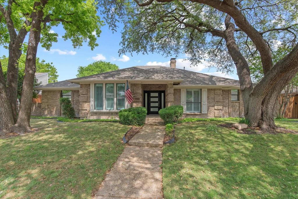 4227 Firebrick Lane, Dallas