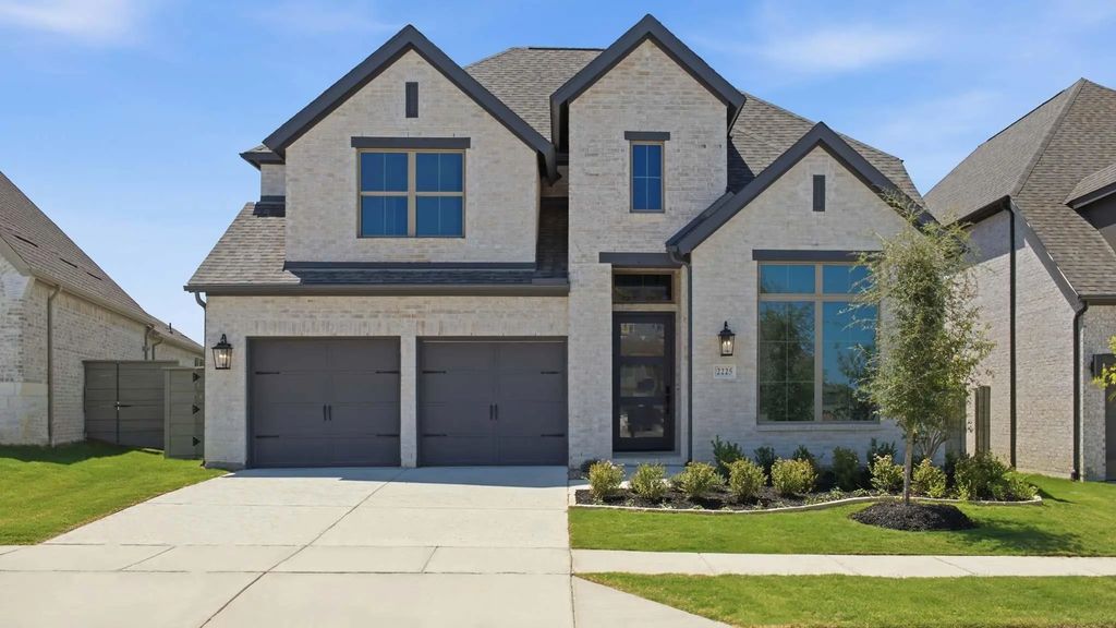 2225 Junction Drive, Celina