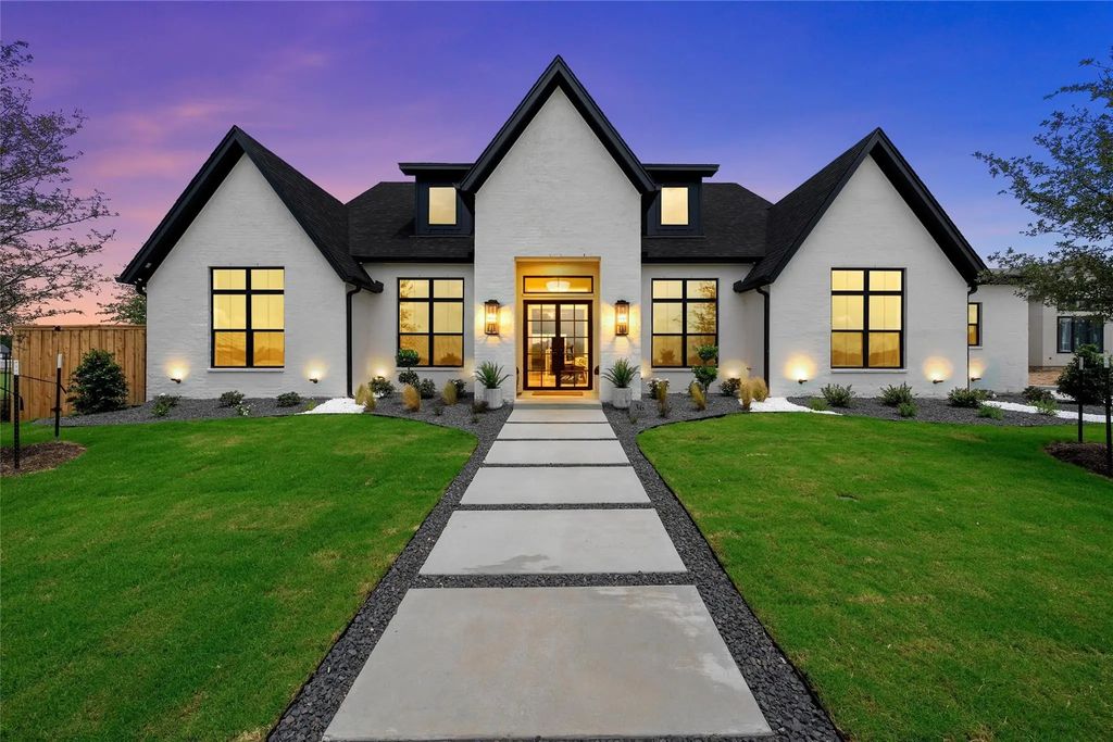 36 Pinehurst Drive, Woodway